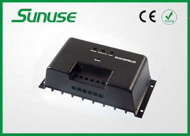 De Regelgever van het de Lastencontrolemechanisme van het hoog rendement10a MPPT Zonnepaneel 12V/24V autoschakelaar