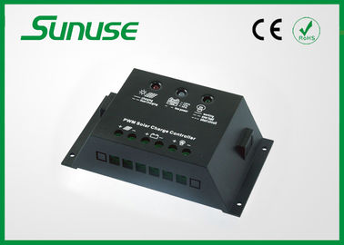 10 ampère 12 de Lastencontrolemechanisme van het voltpwm Zonnepaneel met USB-haven