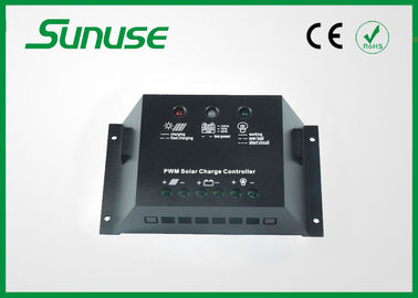 10 ampère 12 de Lastencontrolemechanisme van het voltpwm Zonnepaneel met USB-haven