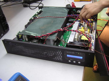 Het rek zet Online HF UPS 1-3KVA 110Vac, 120Vac, 127vac op